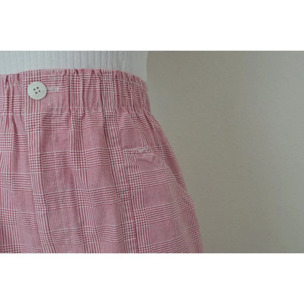 Vintage 90s Cherokee Red Plaid Shorts‎ size 8| 24-30 waist